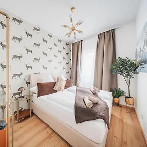 The Peak By Home1 Ostello Innsbruck